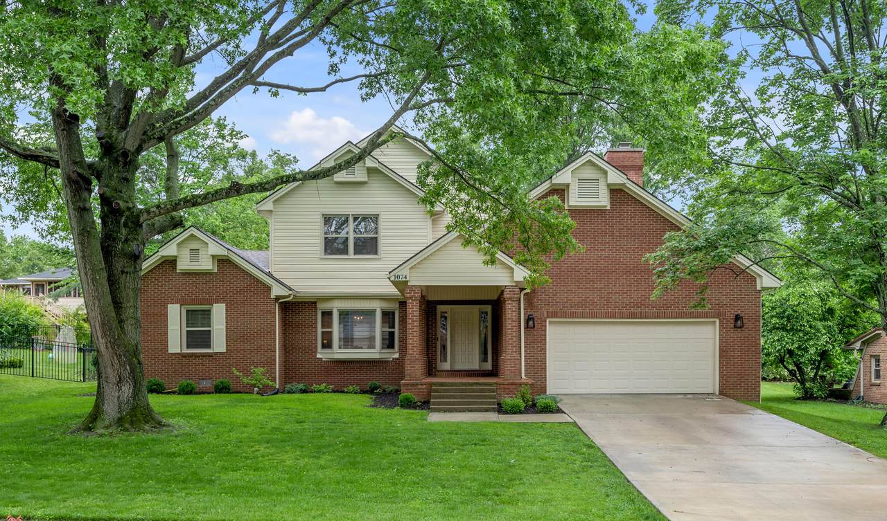 1074 Rockbridge Road - Photo 1