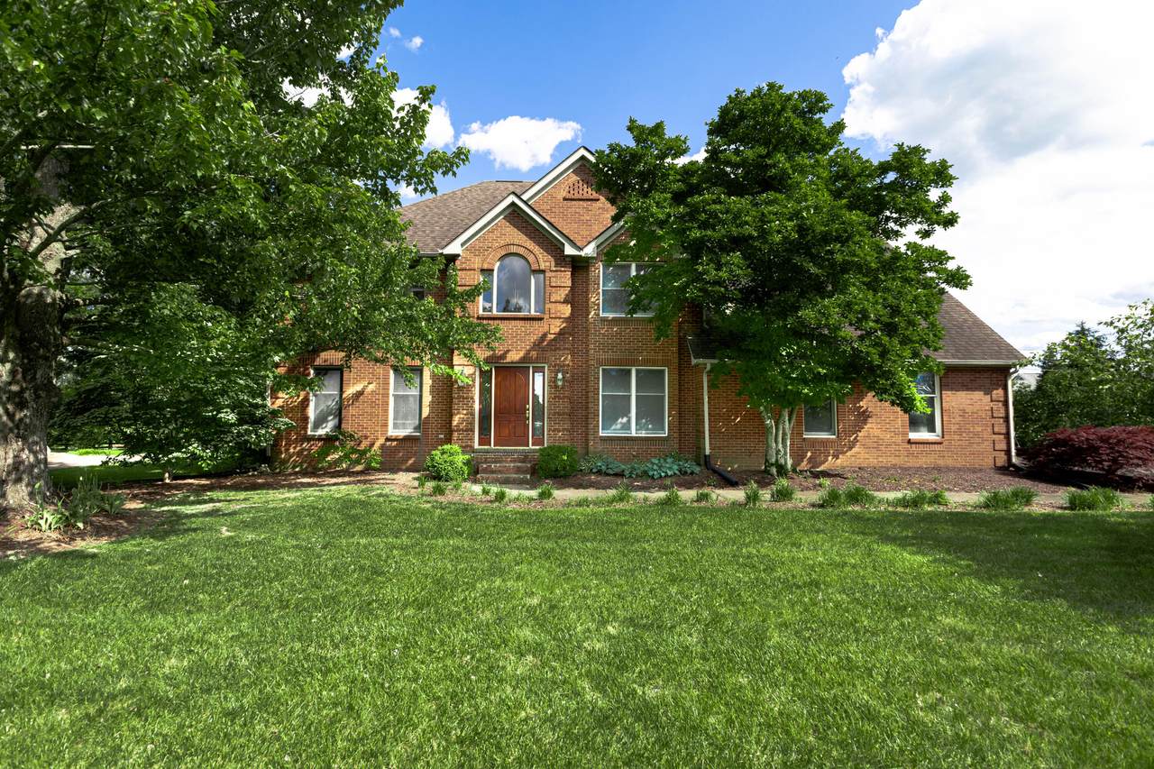 6011 Canonero Way - Photo 1
