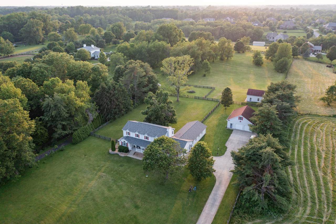 200 Windom Lane - Photo 1