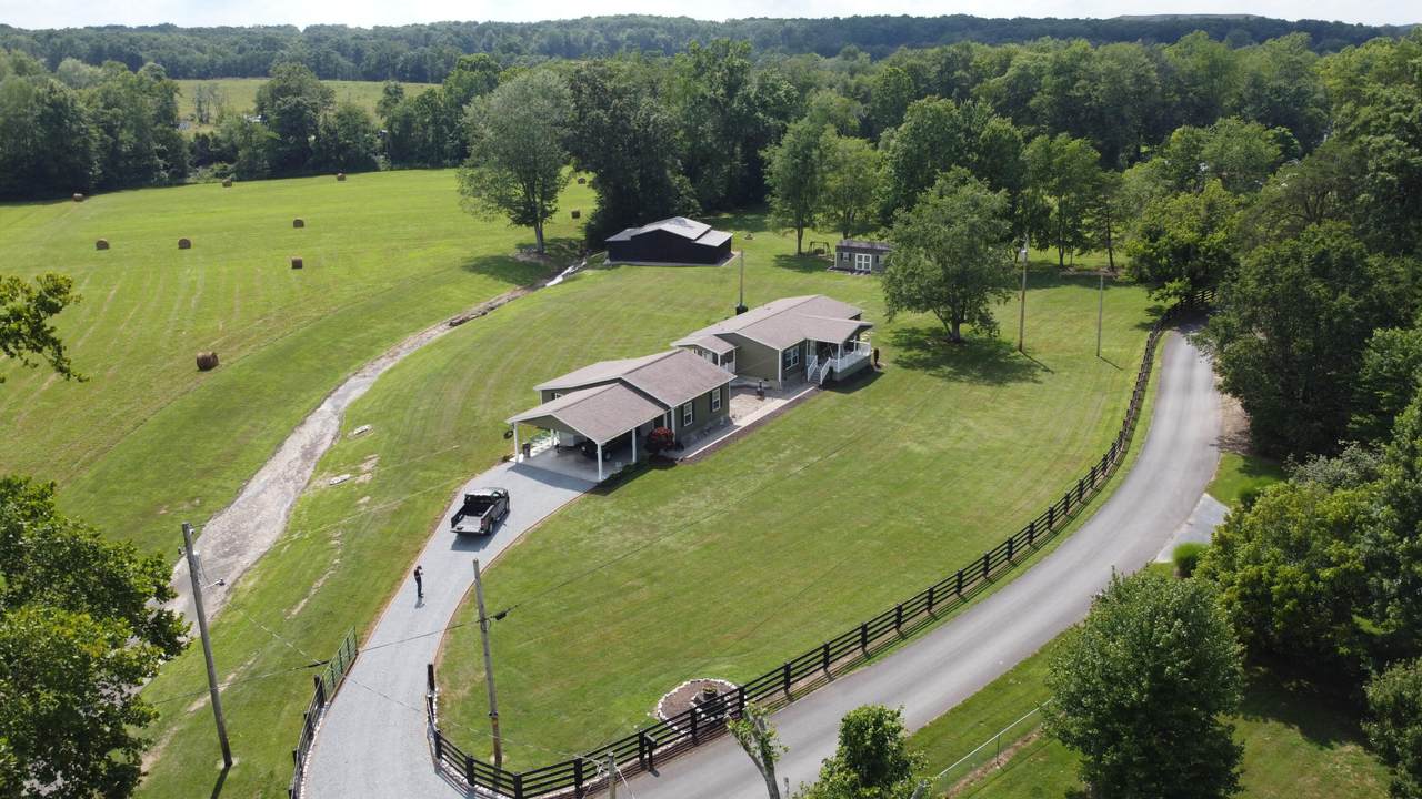 739 Old Hwy 11 - Photo 1