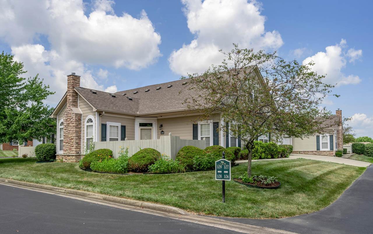108 Windsor Way - Photo 1