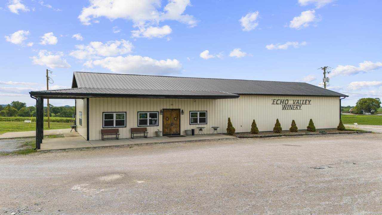 1824 Mt Carmel Road - Photo 1