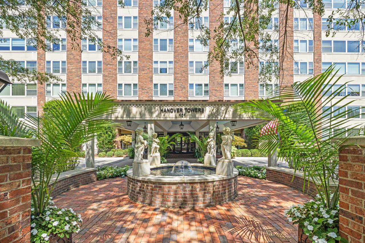 101 Hanover Avenue - Photo 1