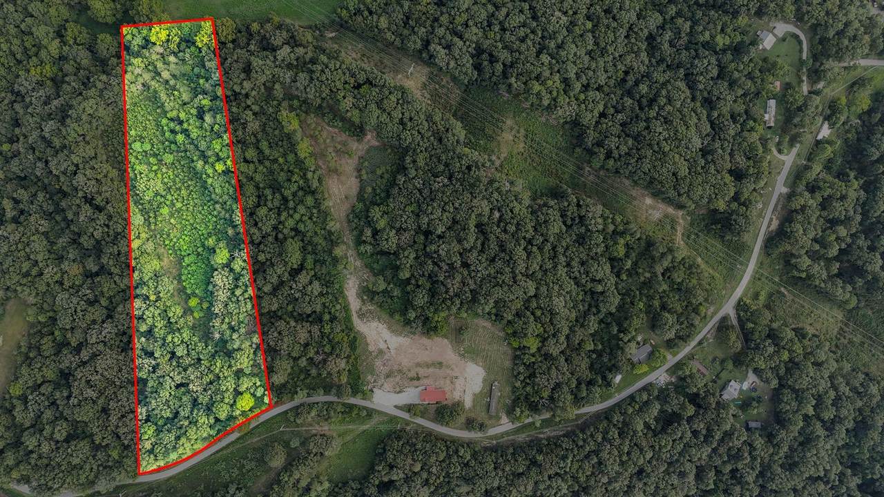 690 Stephens Road - Photo 1