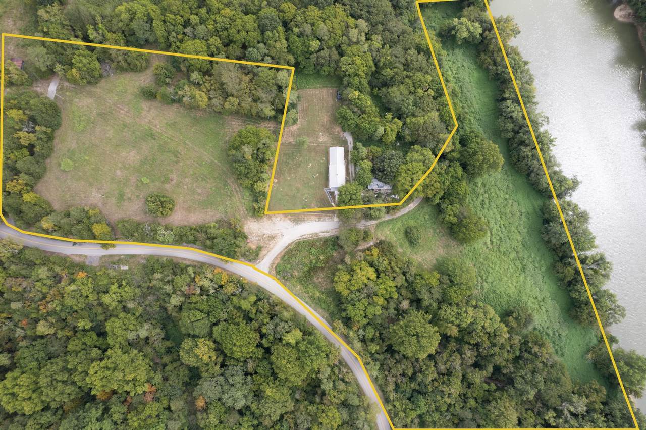 1174 River Road - Photo 1