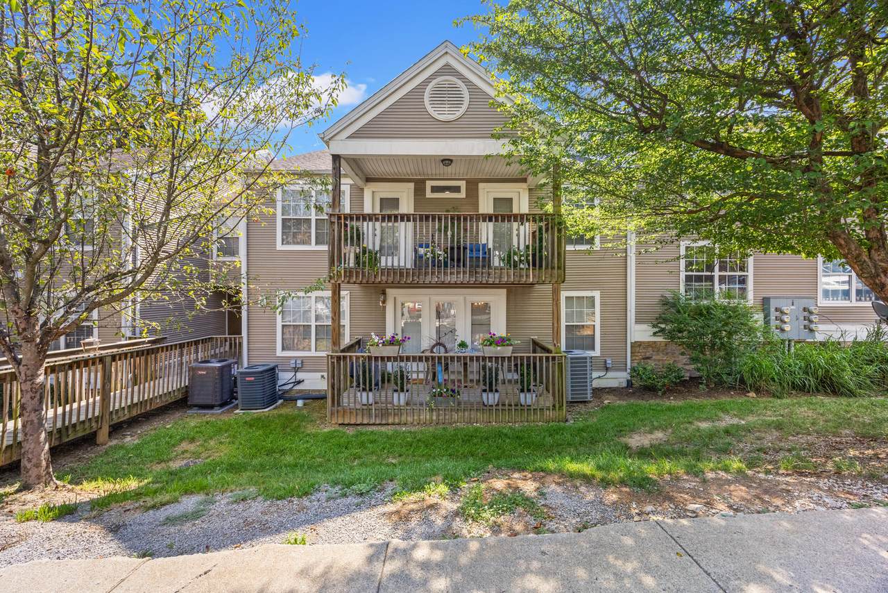 857 Malabu Drive - Photo 1