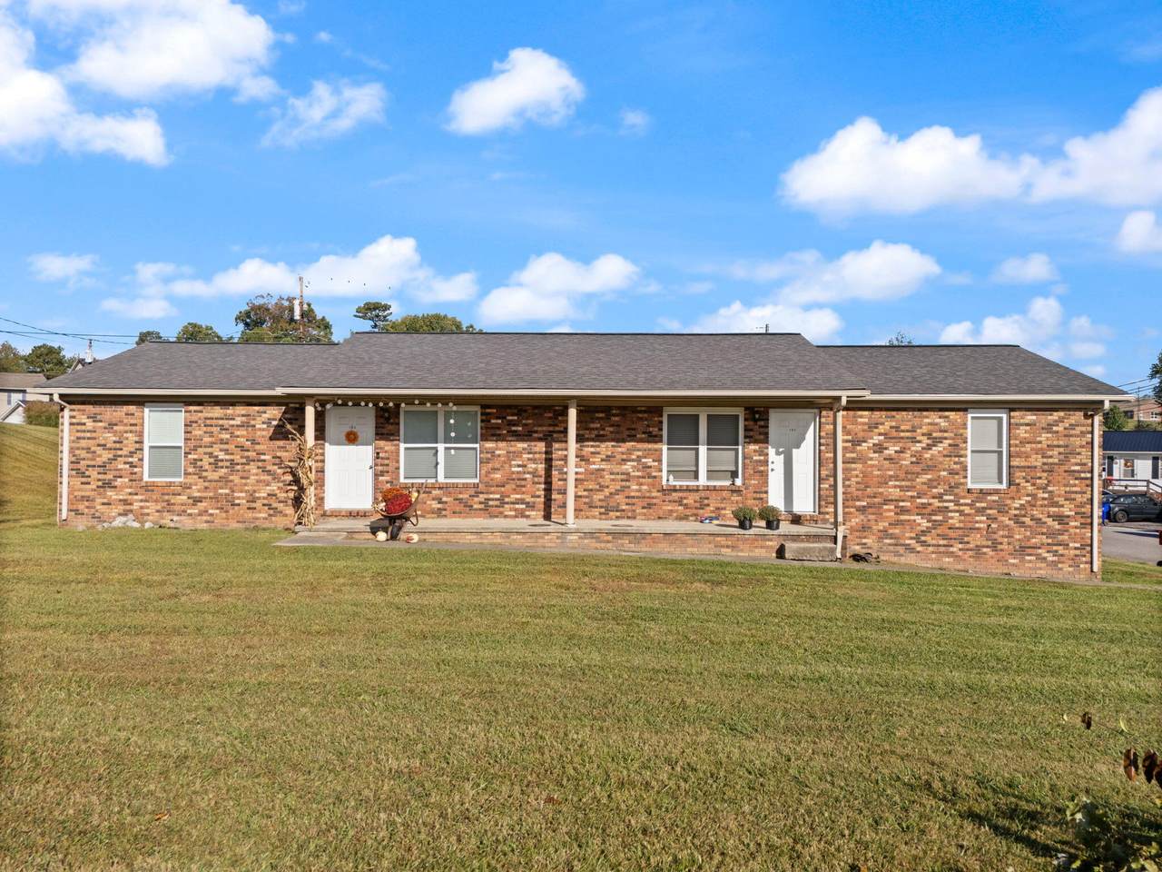 104 Hicks Lane - Photo 1