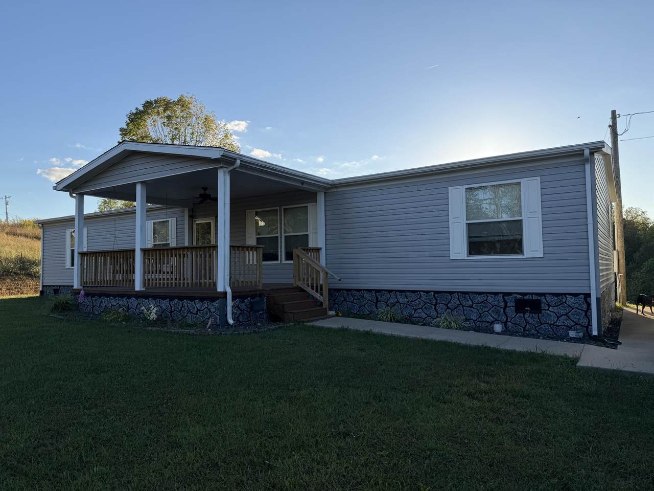 19917 State Hwy 2004 - Photo 1