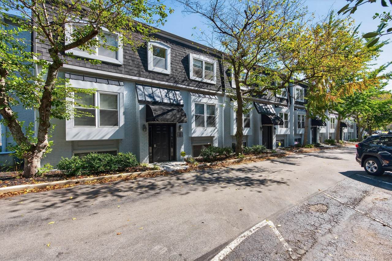 125 Forest Avenue - Photo 1