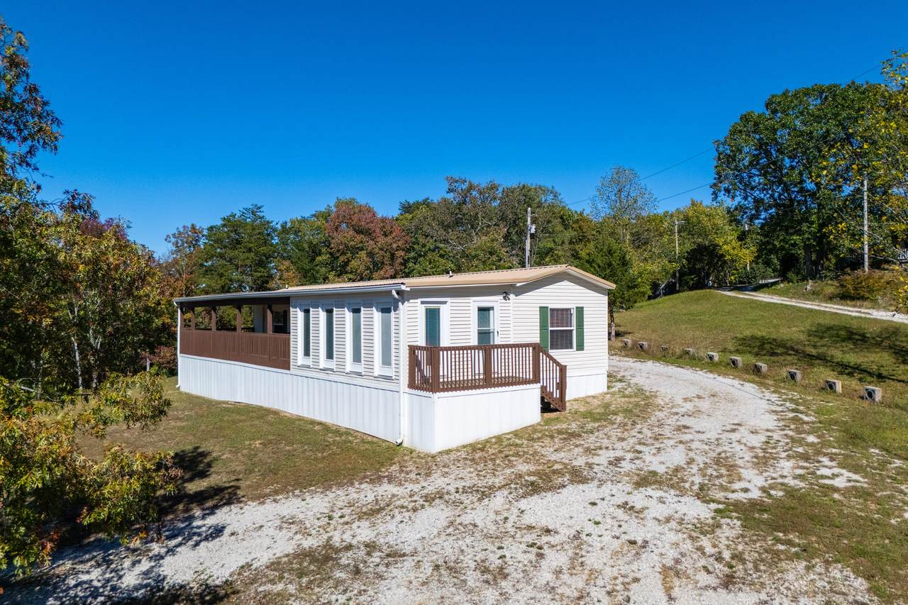 319 Log Cabin Road - Photo 1