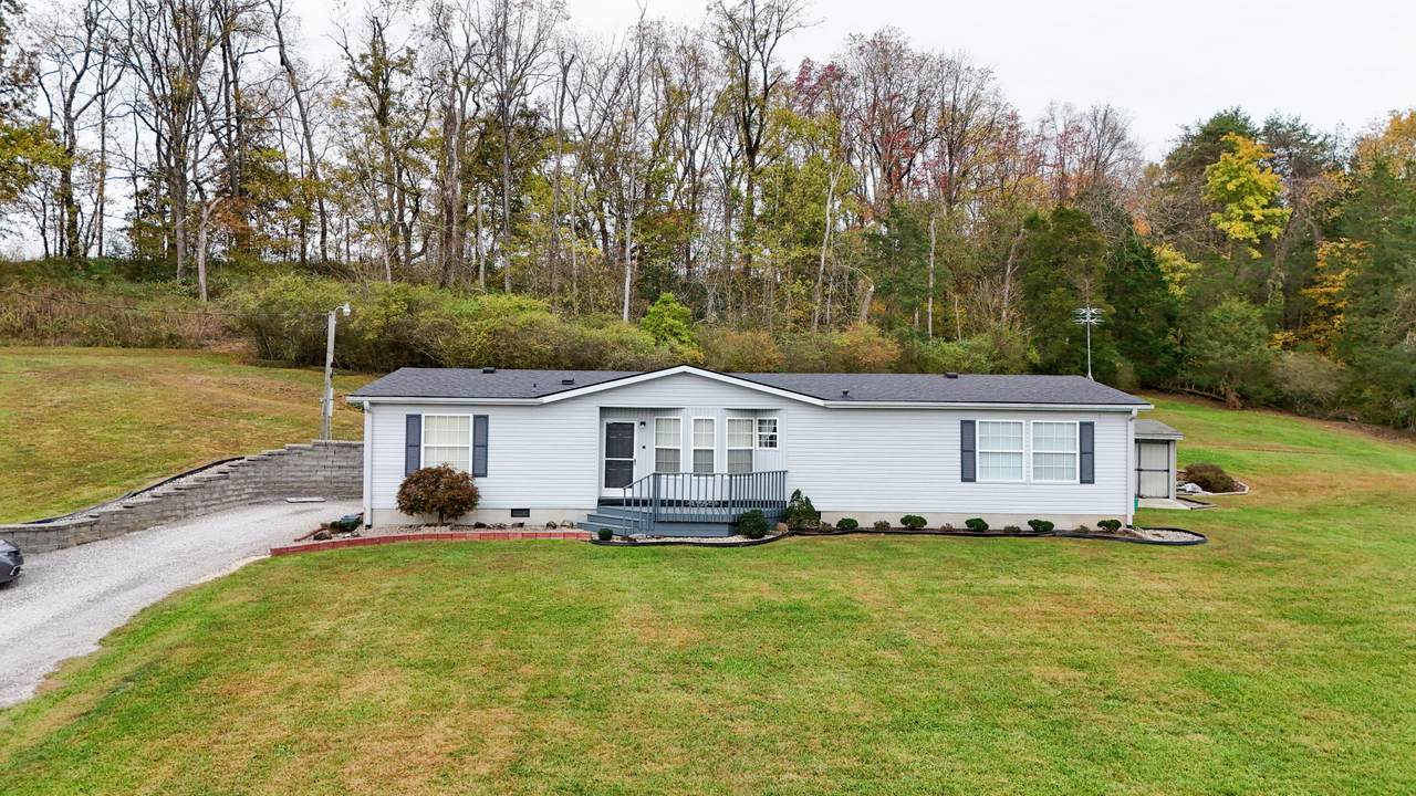 765 Stanford Street - Photo 1