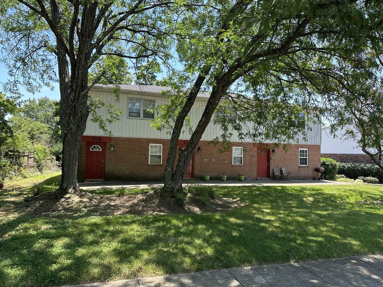 114 Oakmont Lane - Photo 1