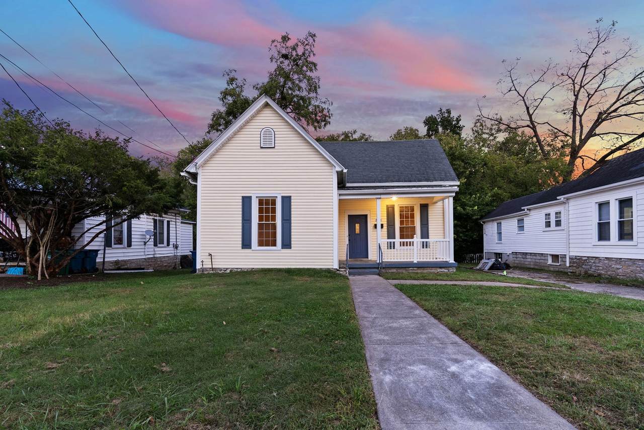 216 2nd Street - Photo 1