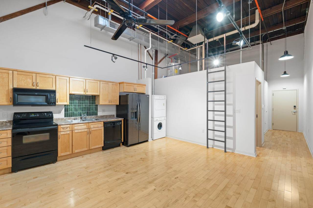 222 Bolivar Street - Photo 1