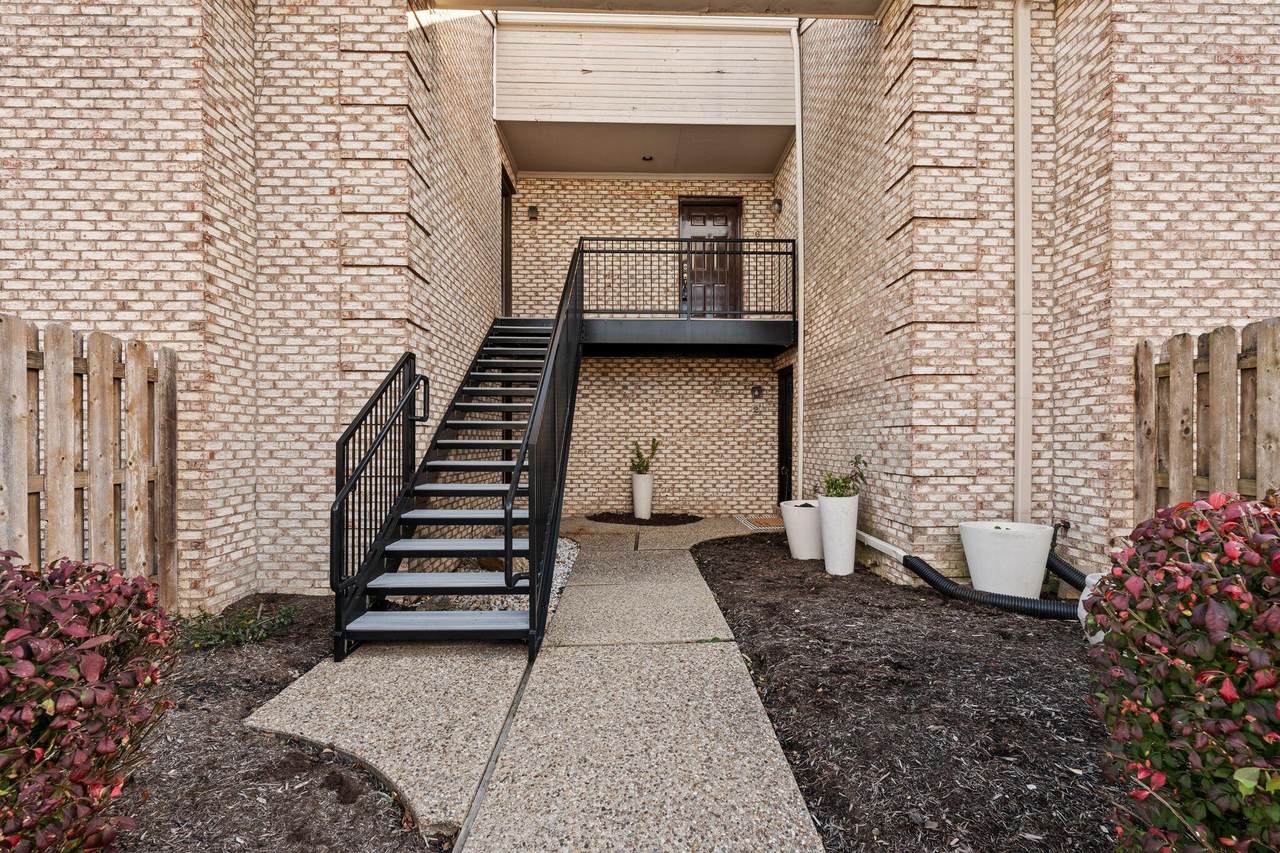 1117 Turkey Foot Road - Photo 1