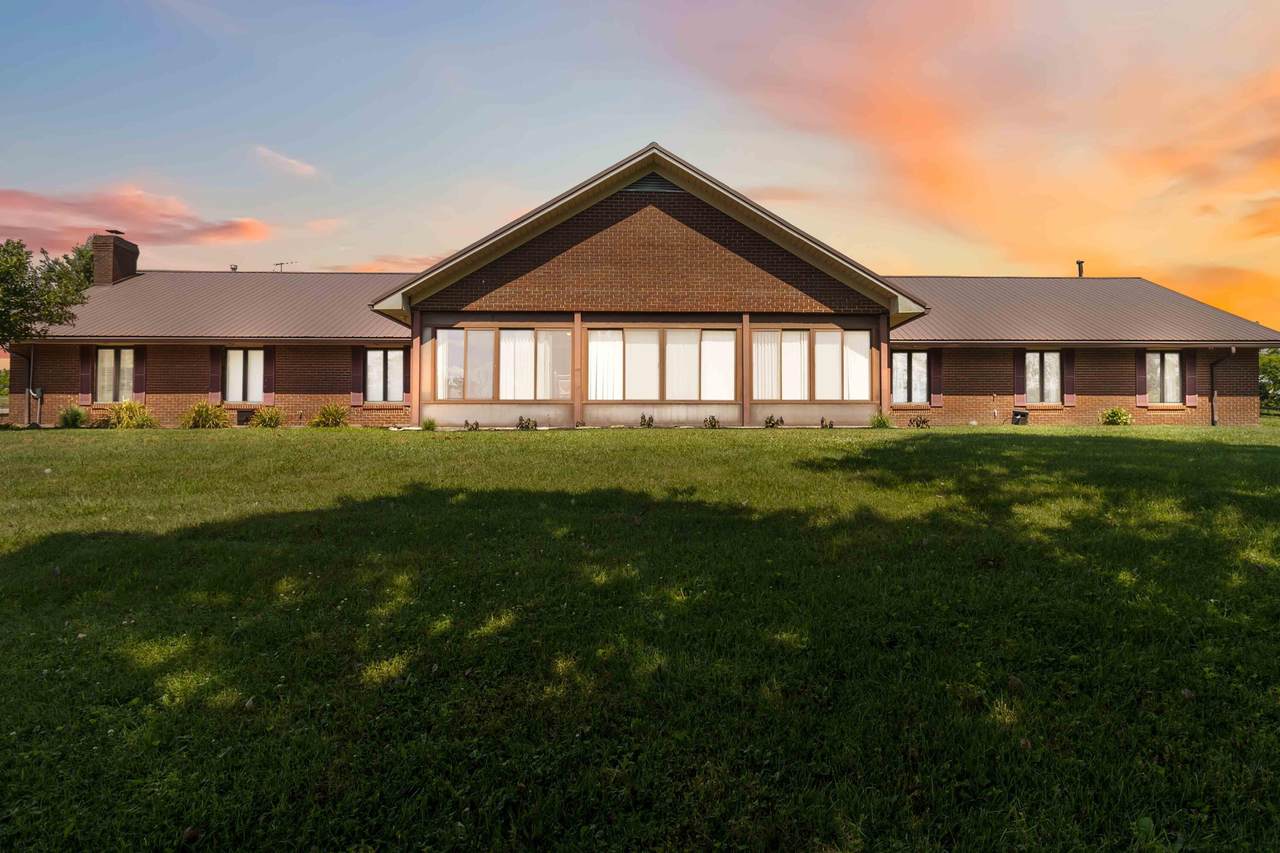 1070 Jacks Creek Road - Photo 1