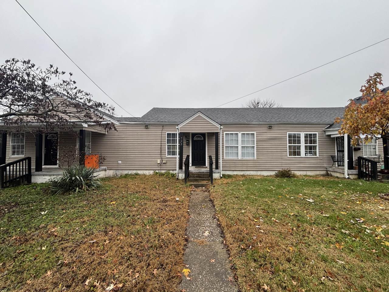 723 Jackson Street - Photo 1