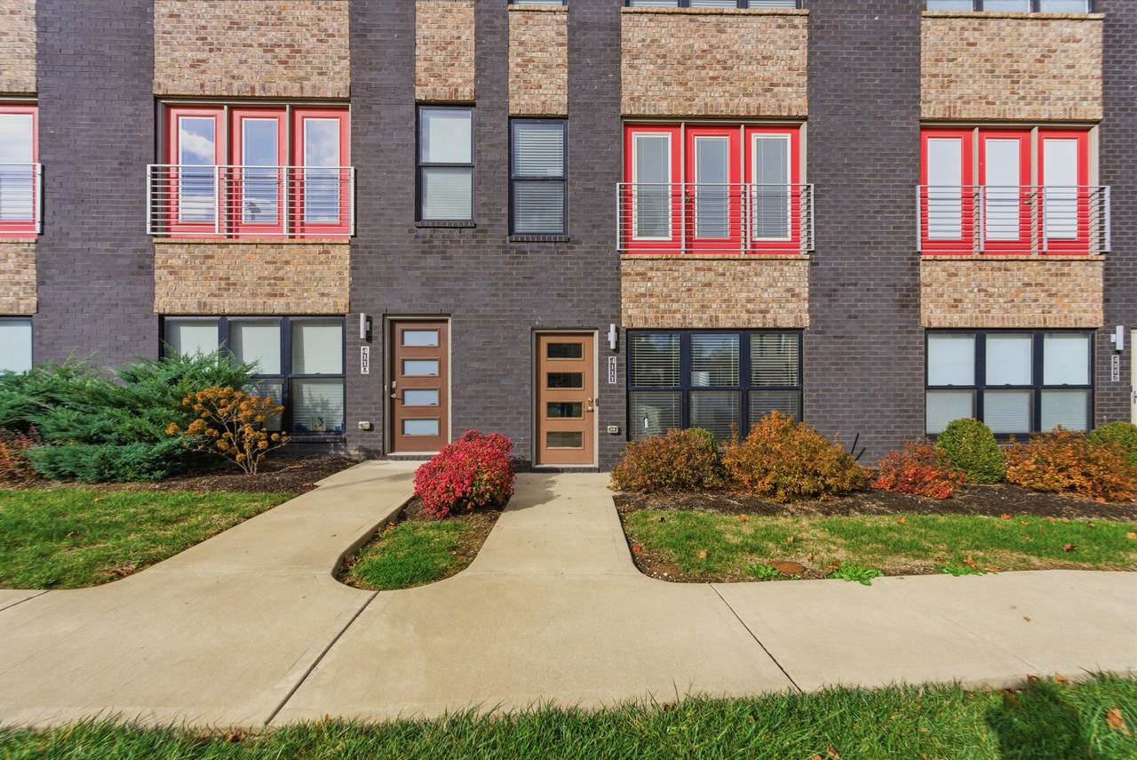 955 Tarr Trace - Photo 1