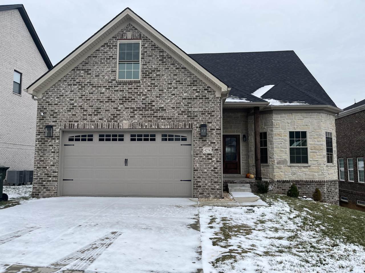 4274 Captains Court - Photo 1