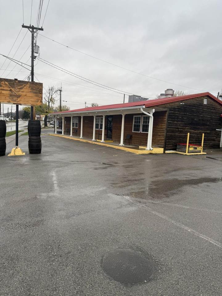 77 River Drive - Photo 1