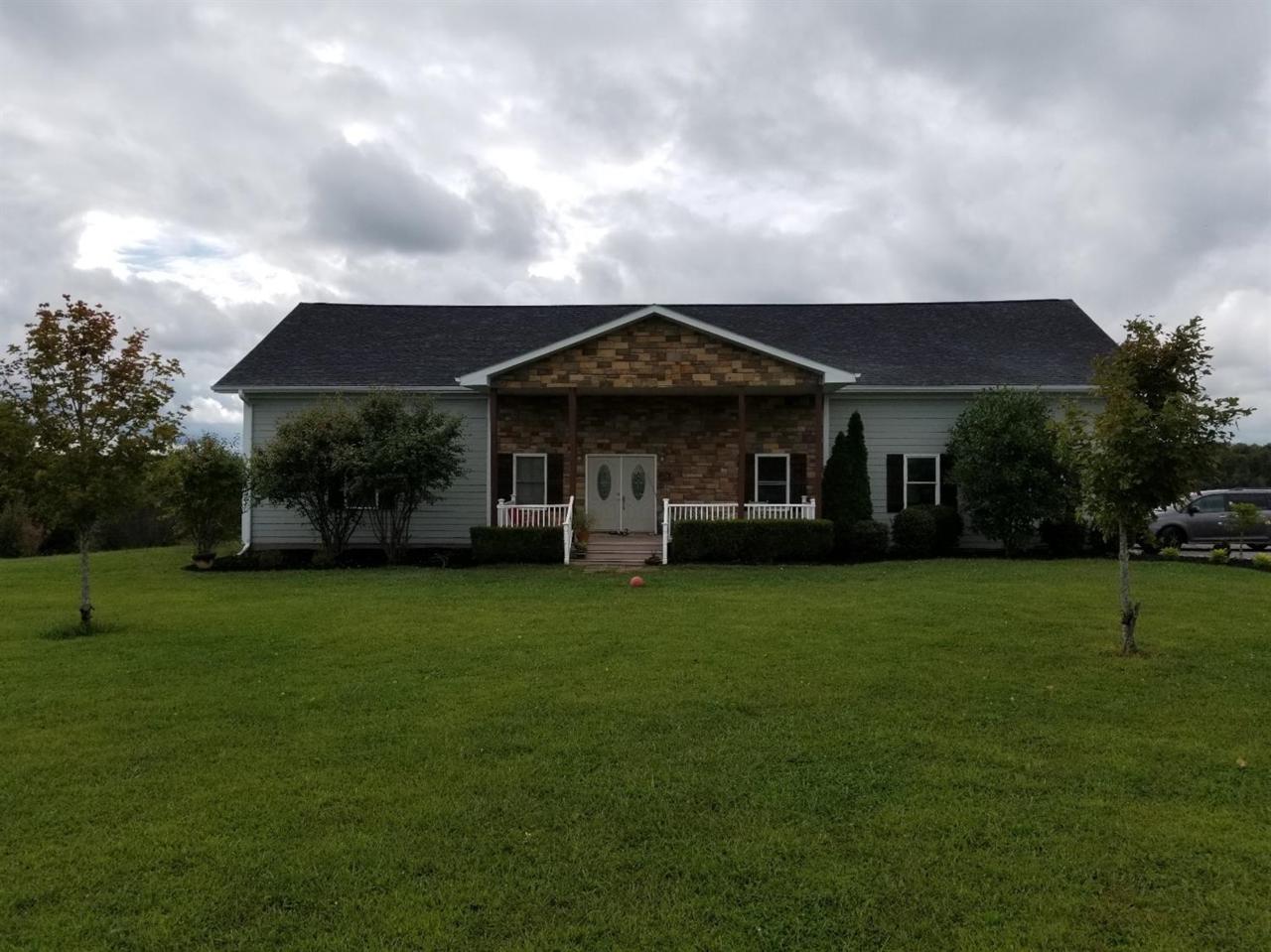570 Meadowlake Drive - Photo 1
