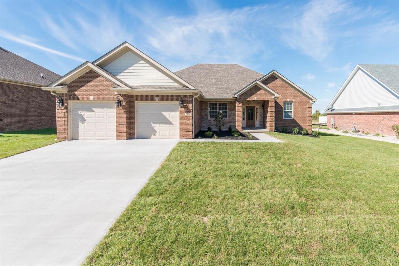 509 Breezewood Circle - Photo 1
