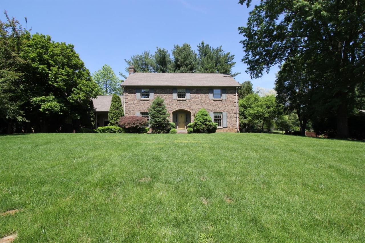 3813 Wyse Square - Photo 1