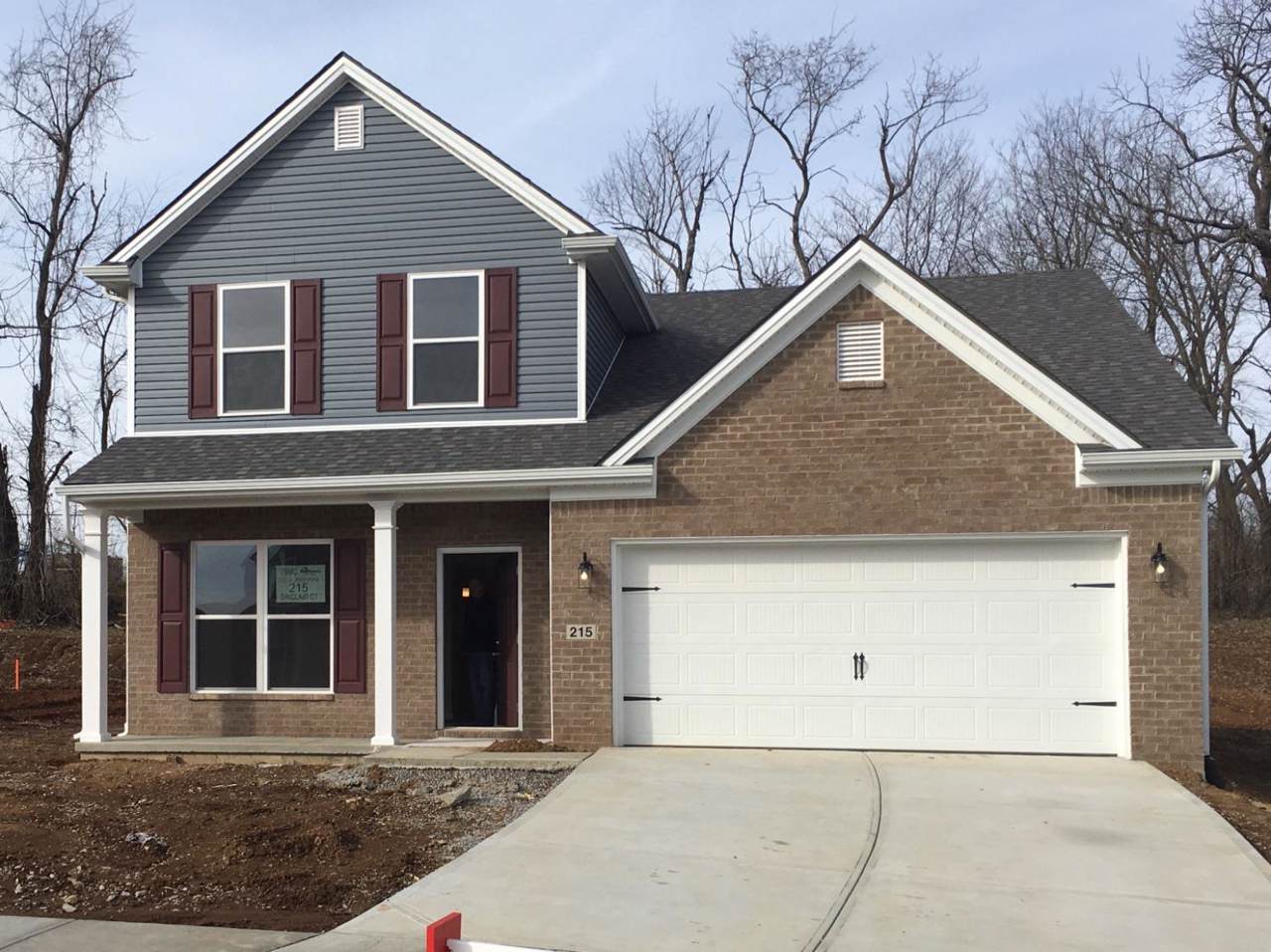 215 Sinclair Court - Photo 1