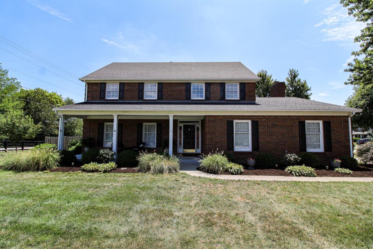 5001 Venetian Way - Photo 1