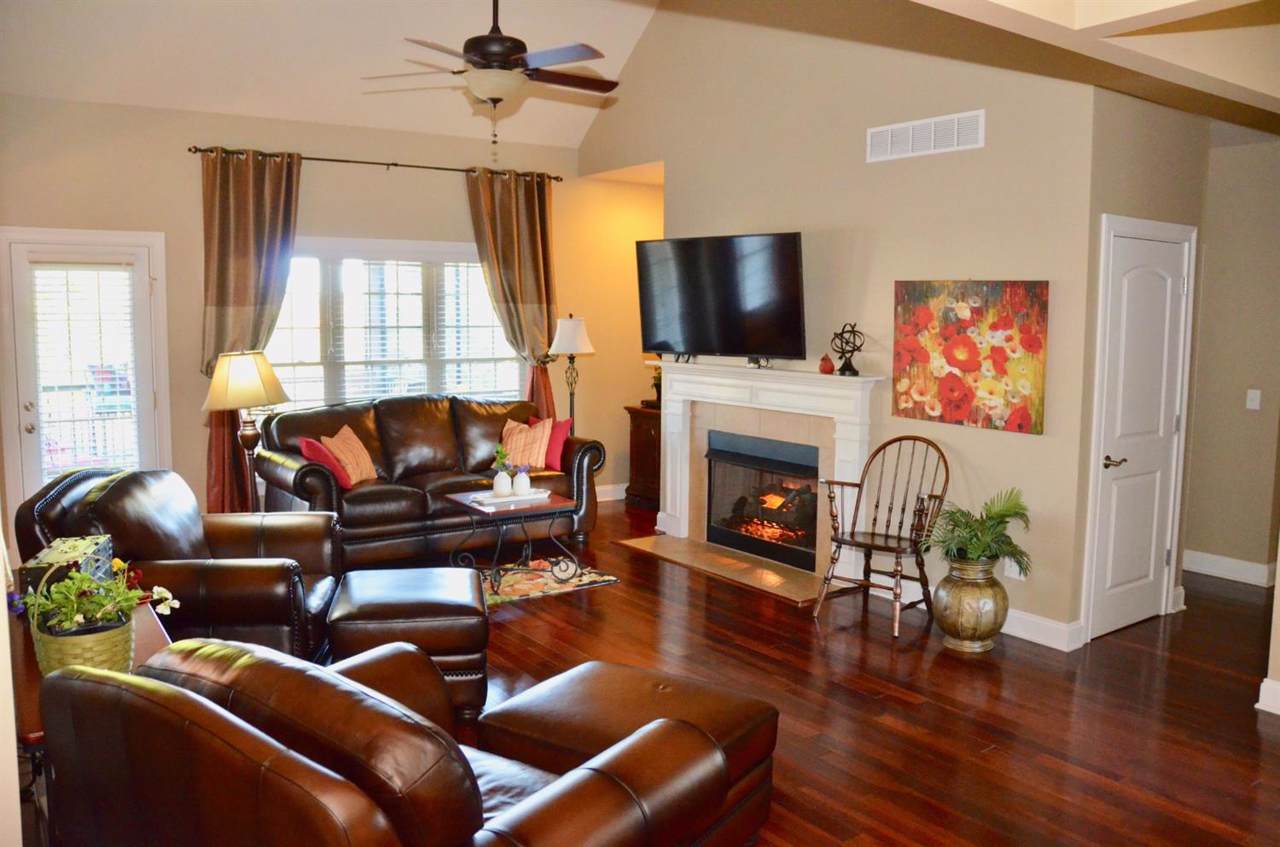 104 Wisteria Lane - Photo 1