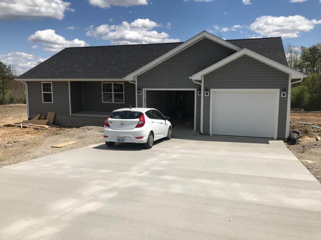 77 Barker Spur Road - Photo 1