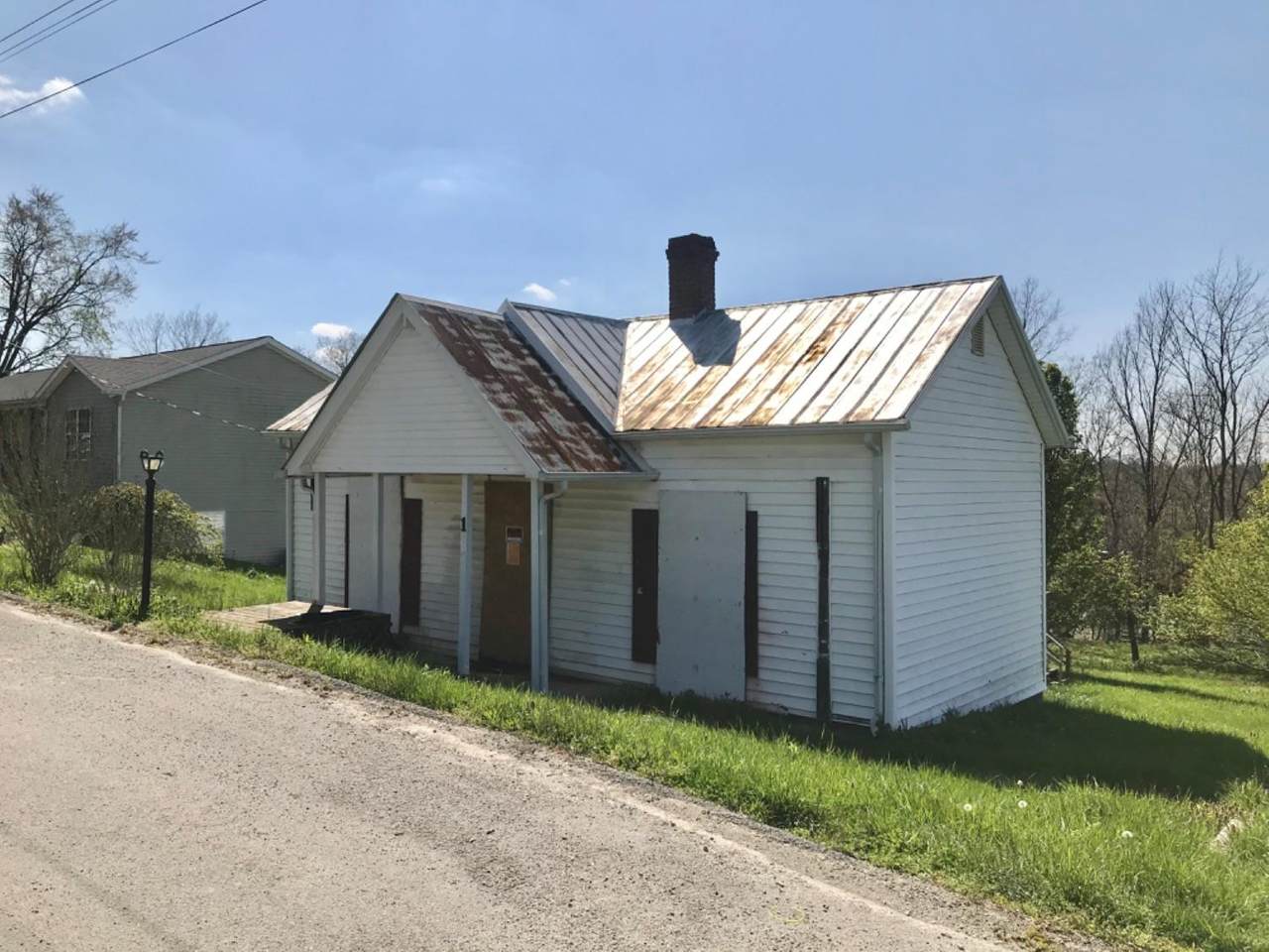 122 Gano Avenue - Photo 1