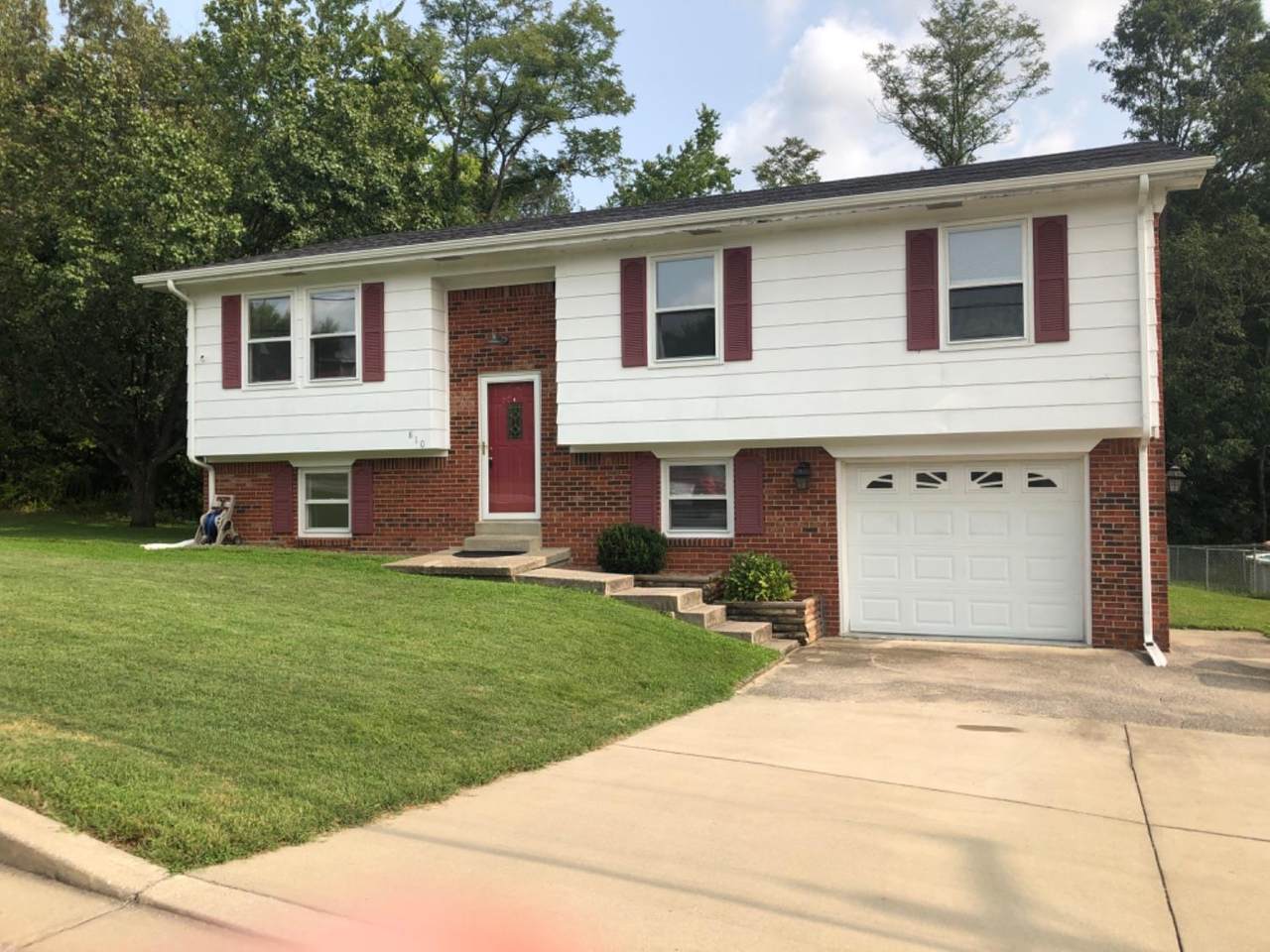 810 Bratcher Lane - Photo 1