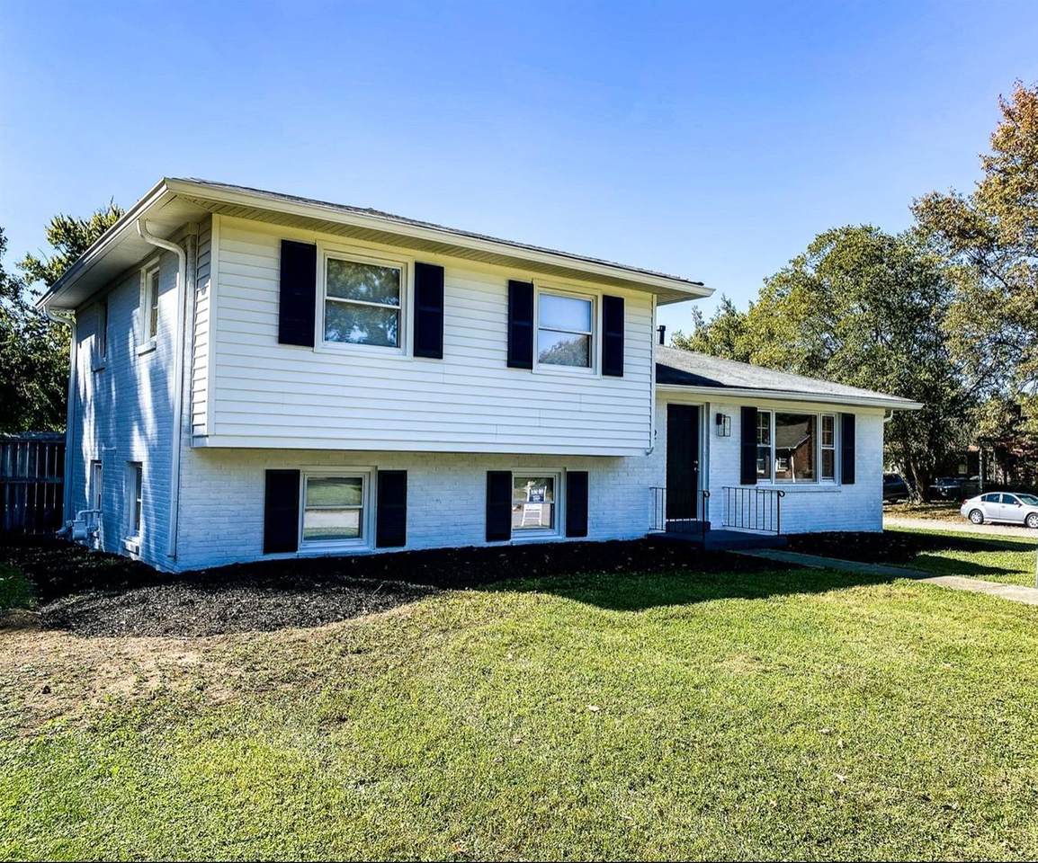 652 Cardiff Lane - Photo 1