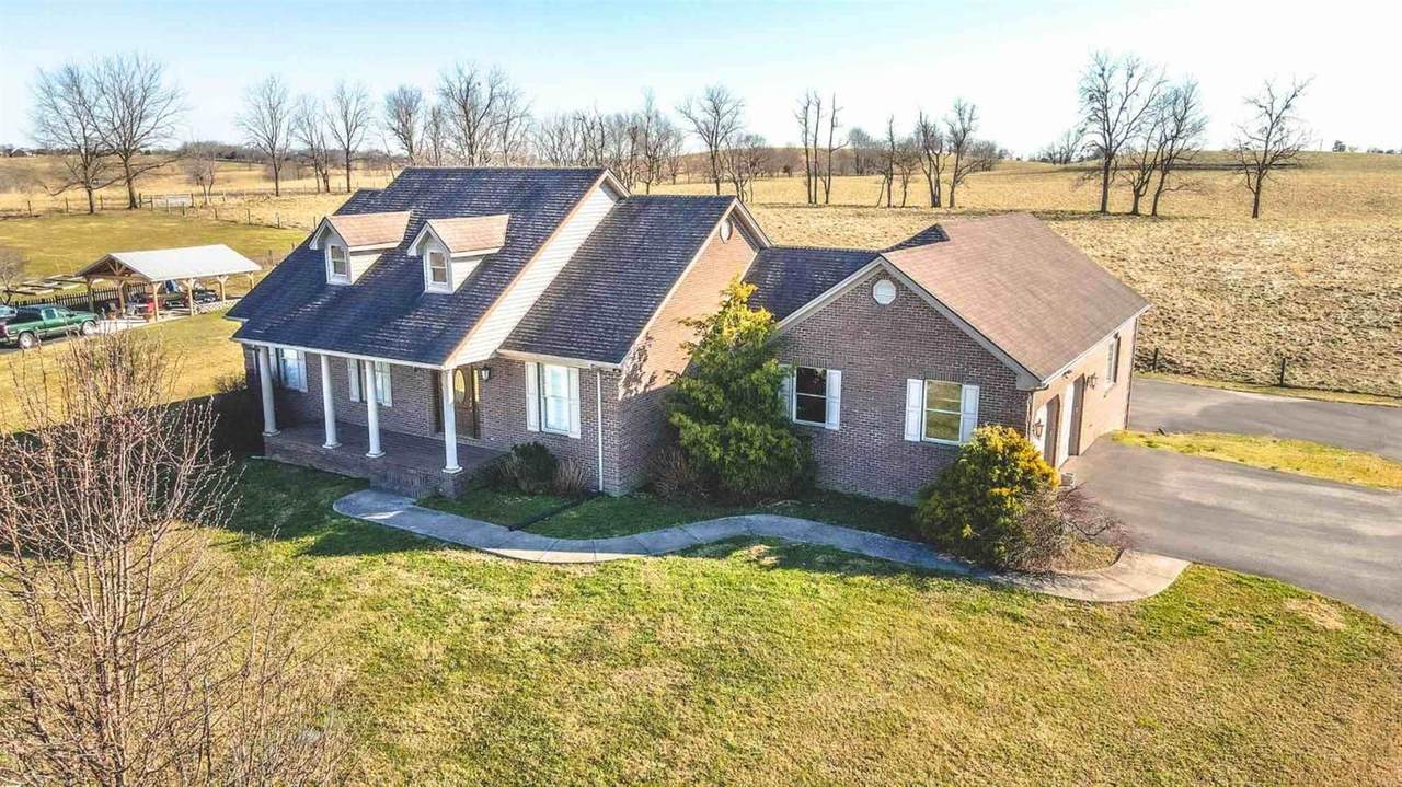 836 Homestead Lane - Photo 1
