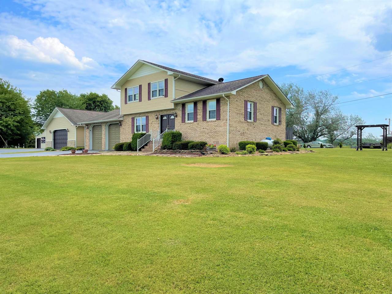 580 Smith Brewer Road - Photo 1