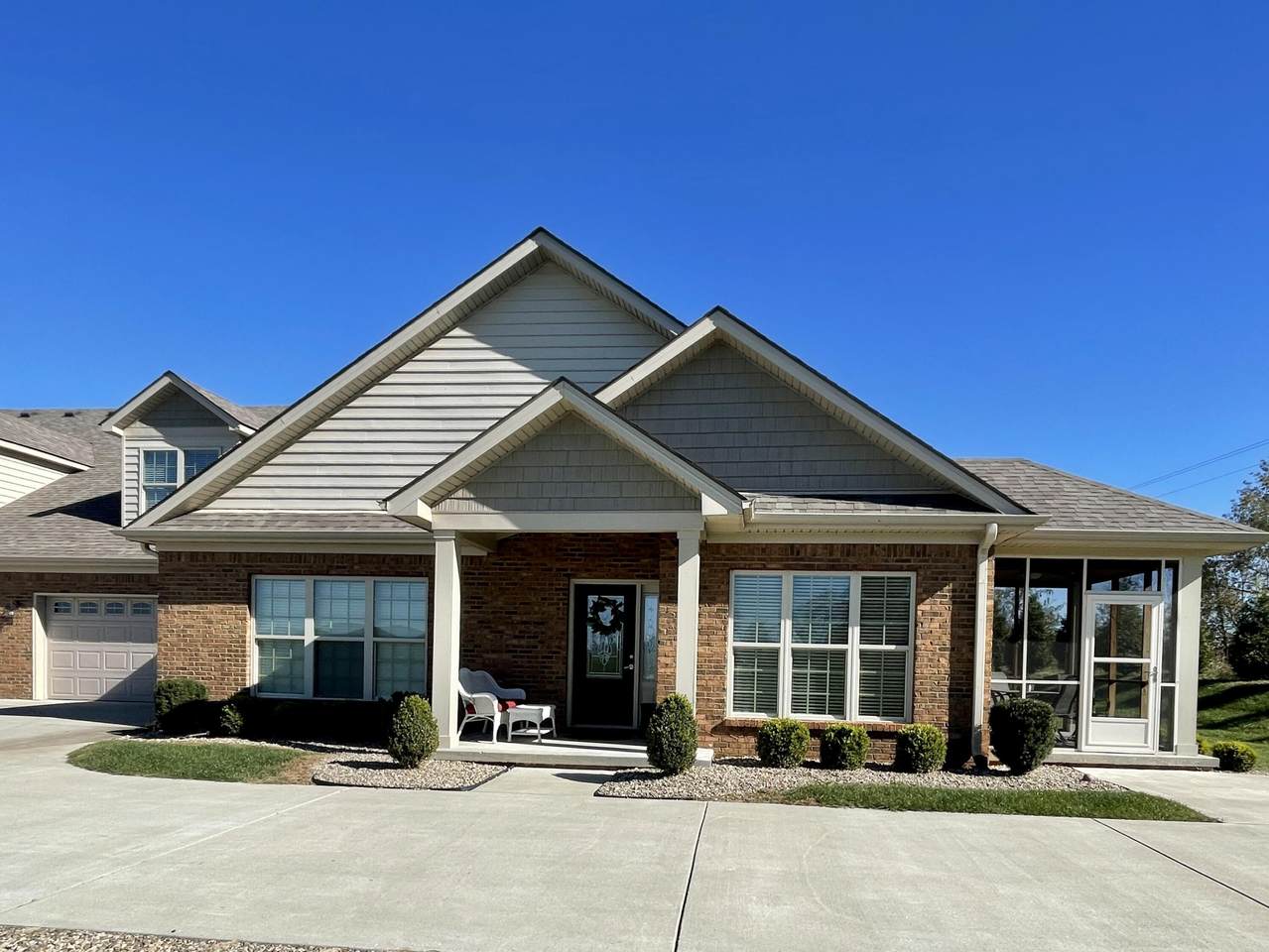 1658 Old Silo Hill Drive Drive - Photo 1