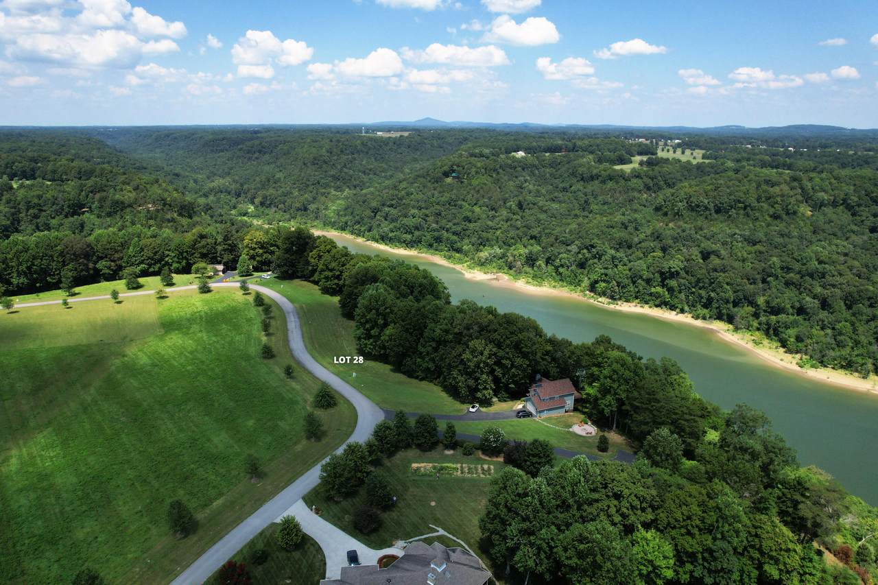 28 Cliffside Drive - Photo 1