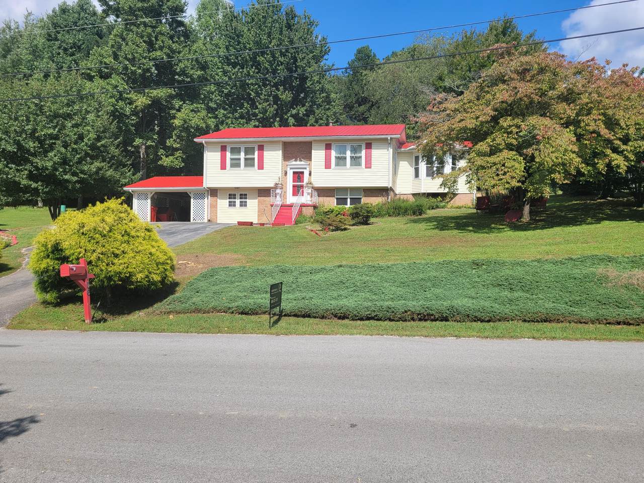 106 Lynn Acres Rd Road - Photo 1