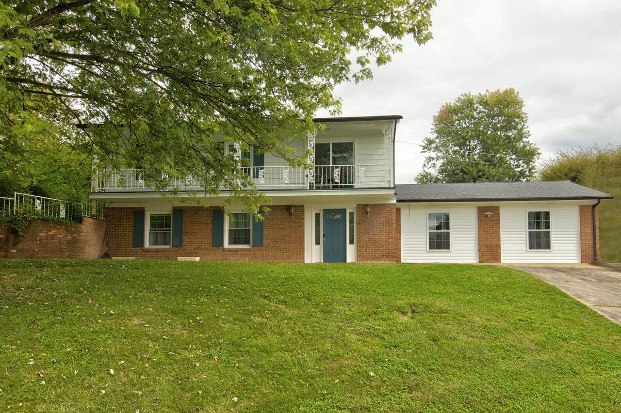 517 Garden Springs Drive - Photo 1