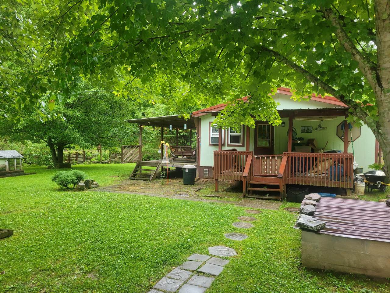 523 Bullskin Branch Road - Photo 1