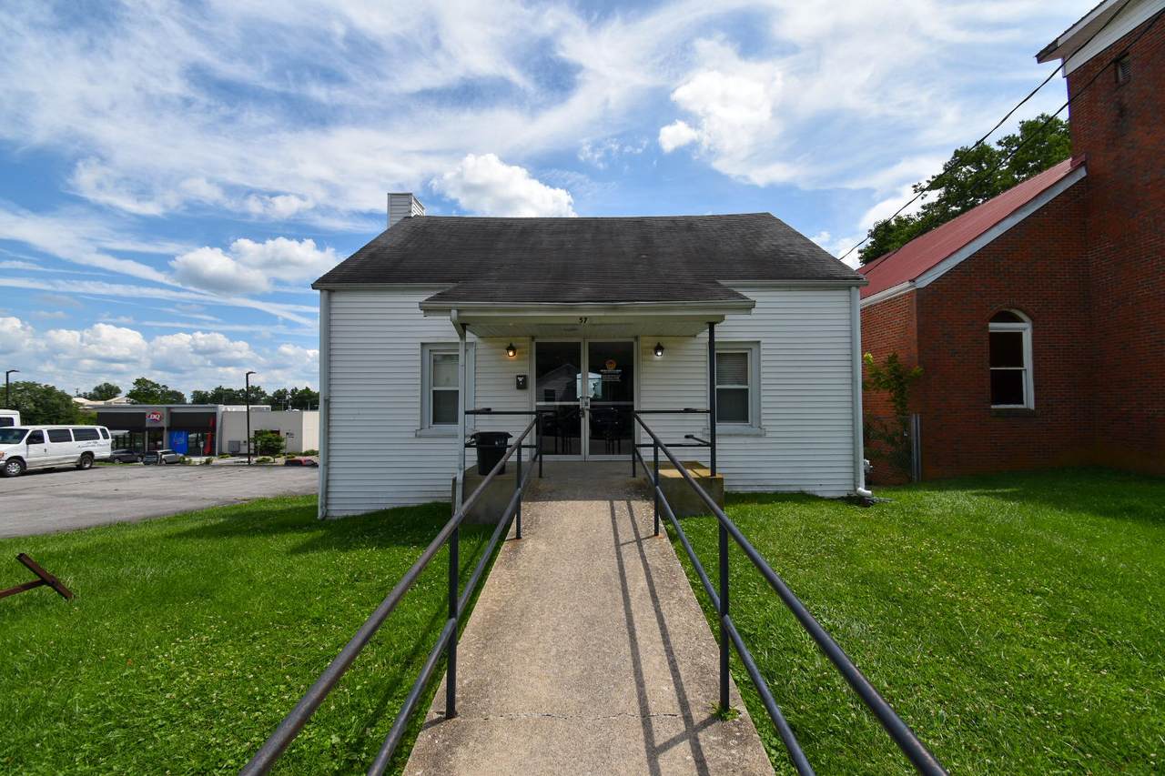 39 Highland Avenue - Photo 1