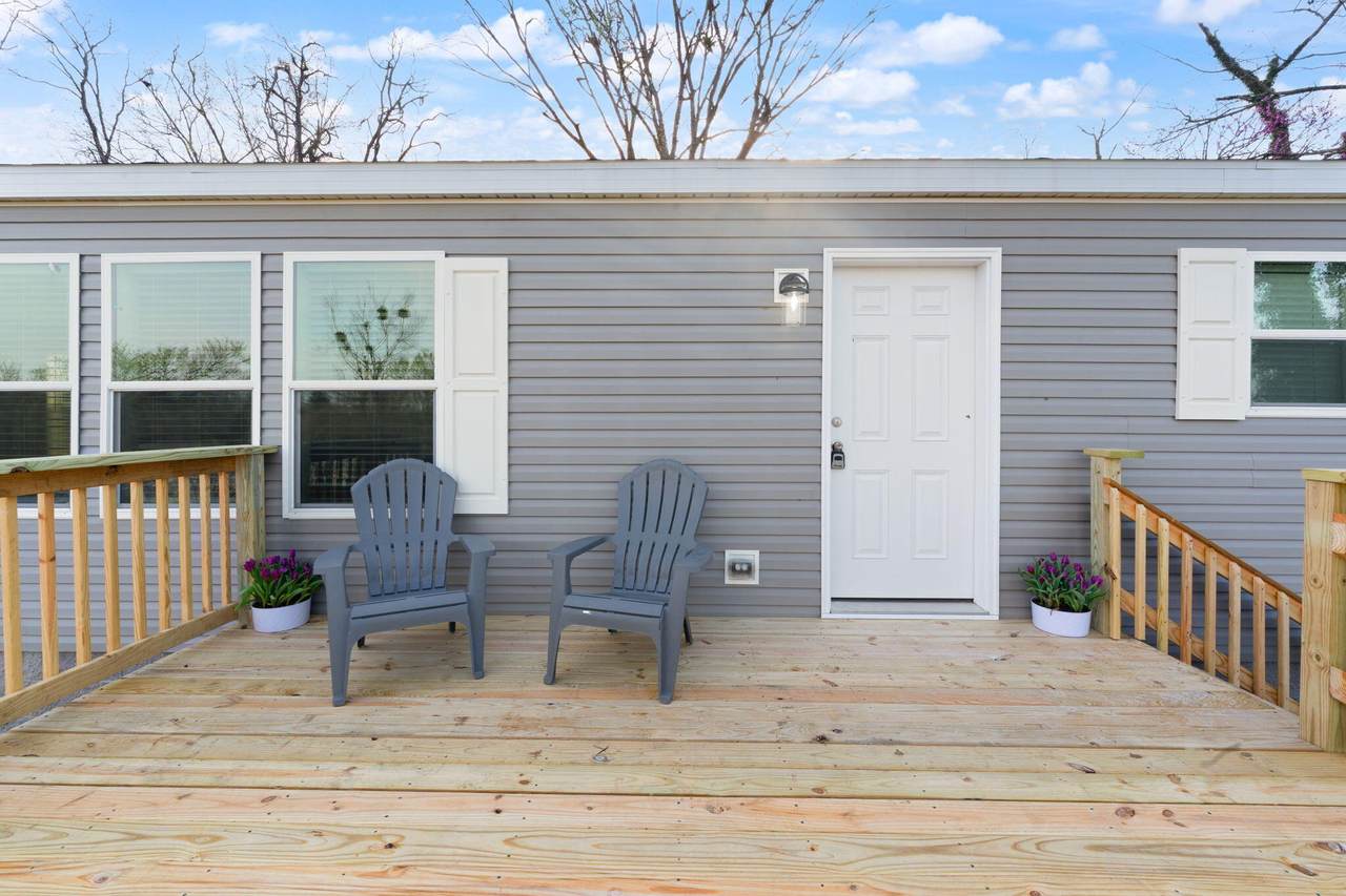 42 Furlong Avenue - Photo 1