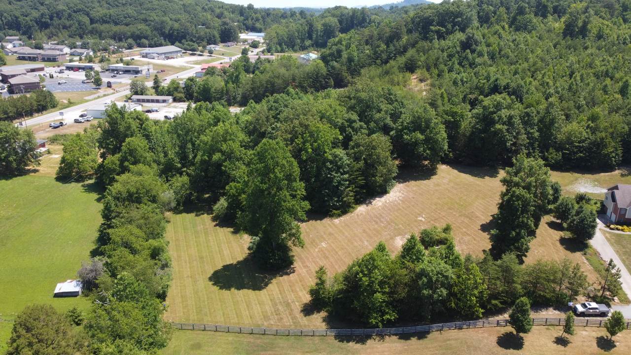 1111/1112 Aspen Lane - Photo 1