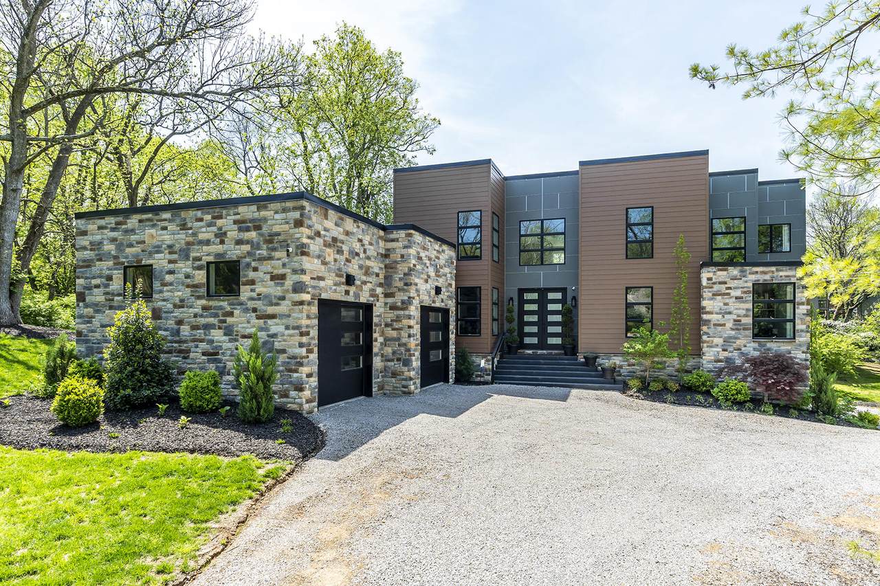 916 Bravington Way - Photo 1