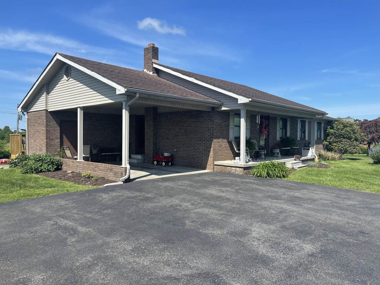 519 Keller Road - Photo 1