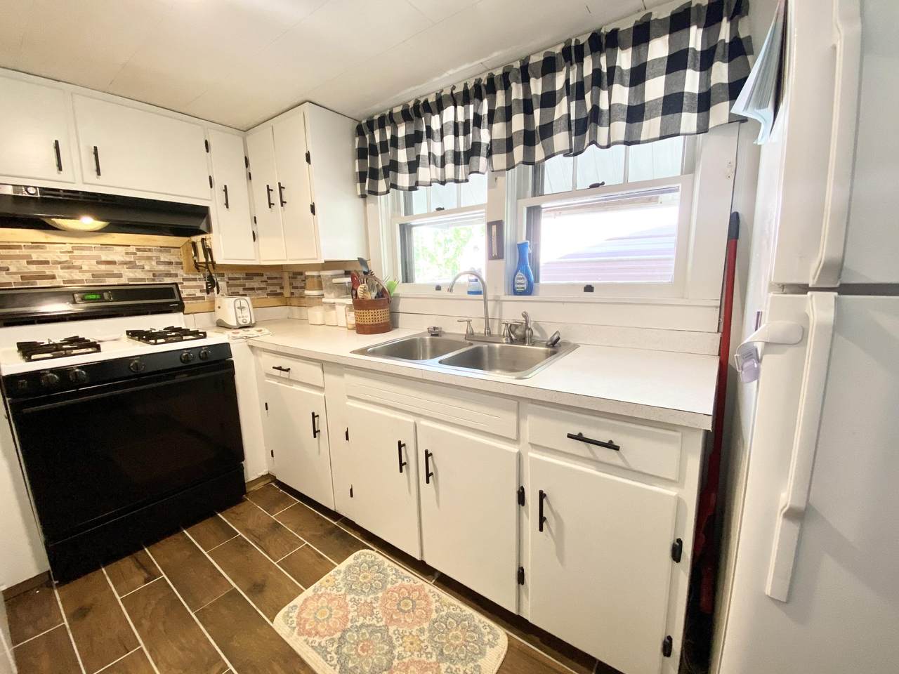 3467 South Hwy 1651 - Photo 1