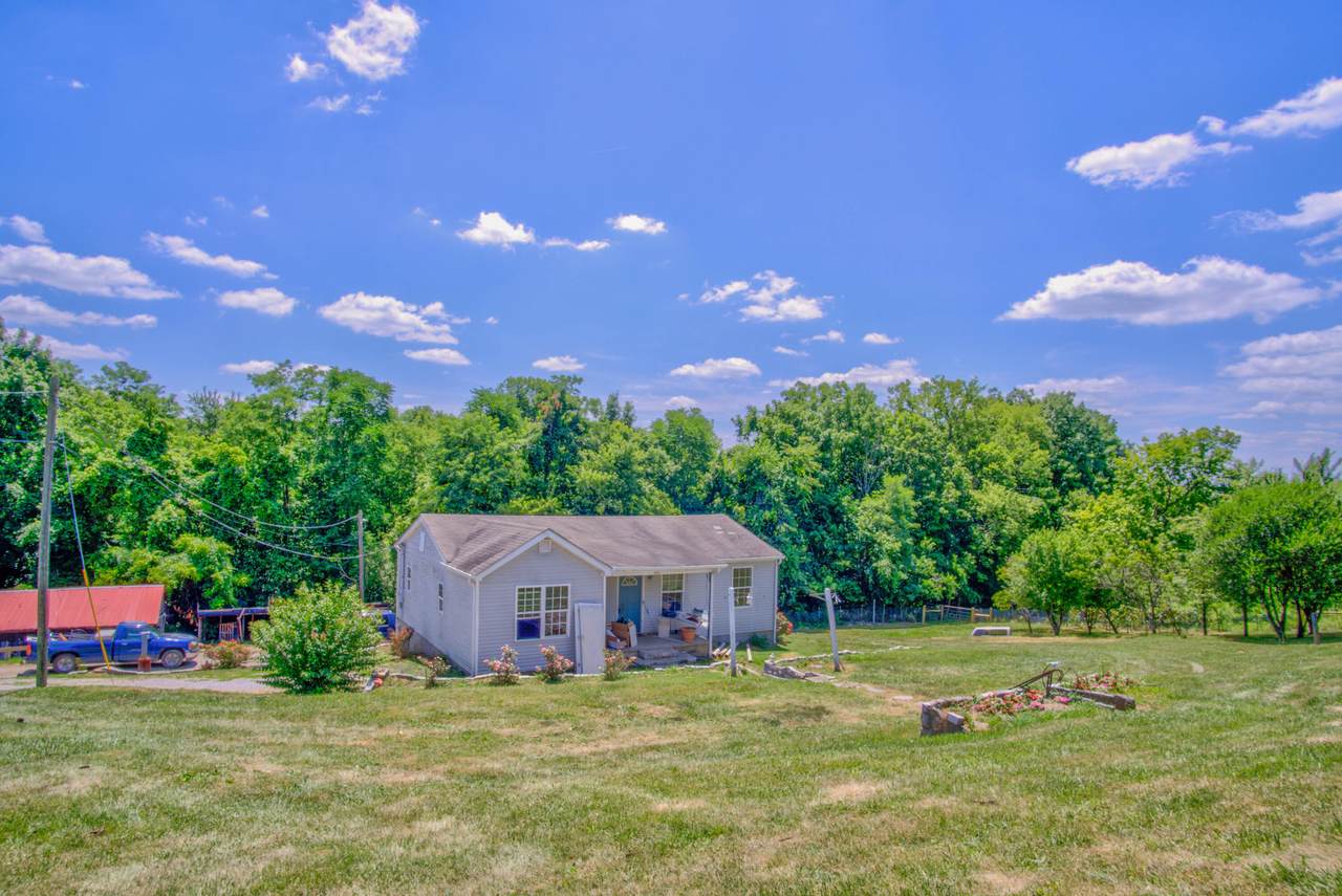 2770 Pollard Pike - Photo 1