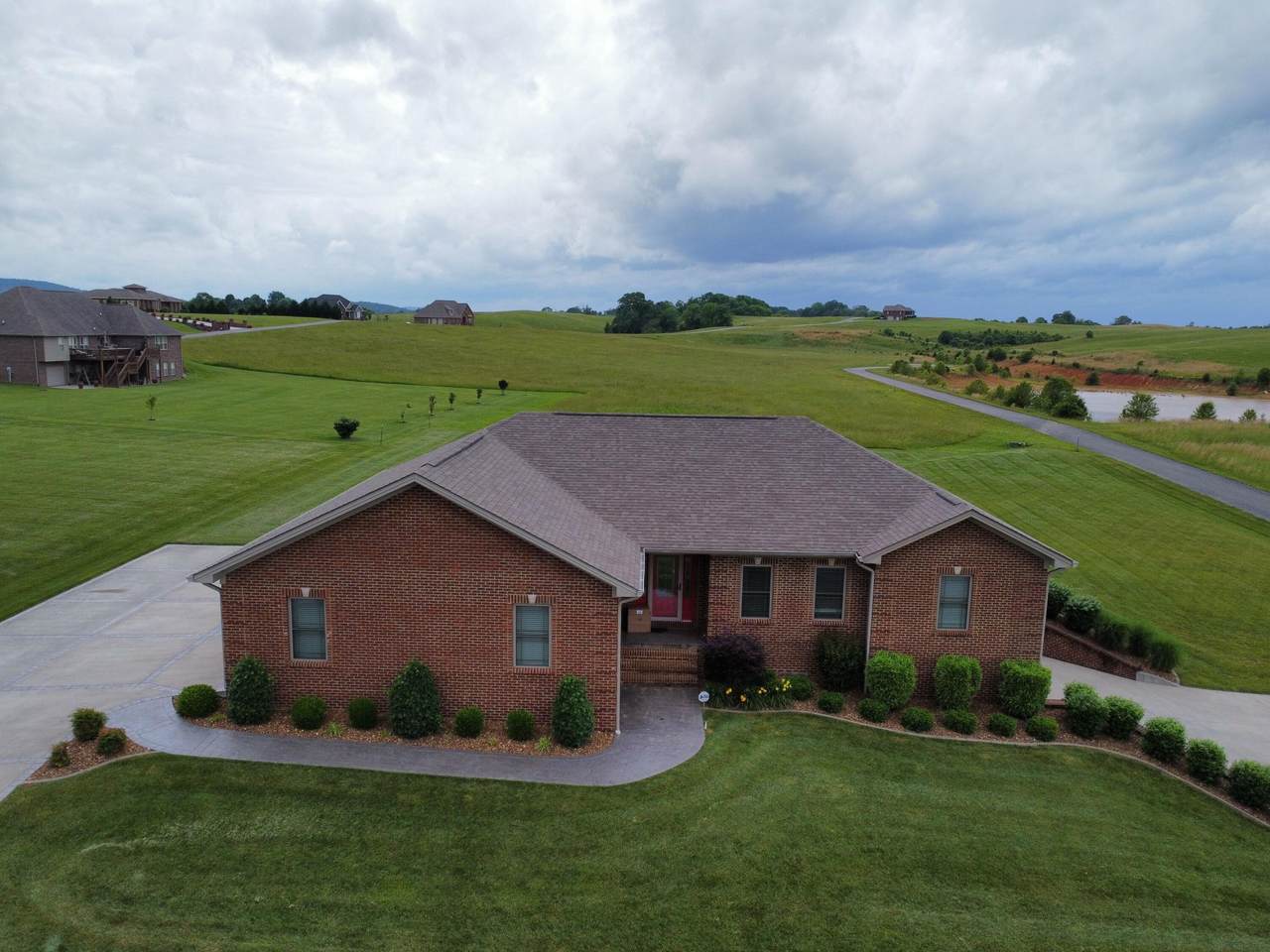 301 Fox Chase Boulevard - Photo 1