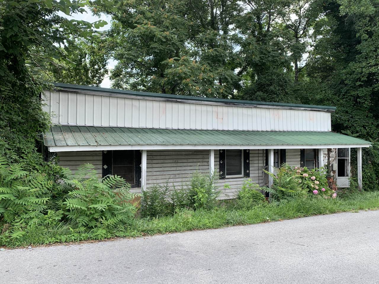165 Century Lane - Photo 1